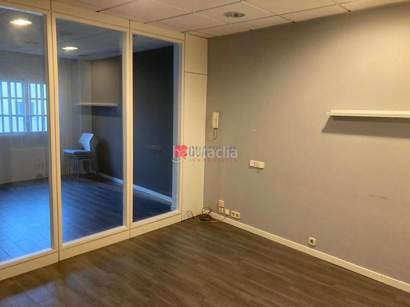 Foto 9840302f-eaa2-4f86-8db4-61e5d1c6545b. Rent office space in Campus Norte - San Caetano Santiago de Compostela