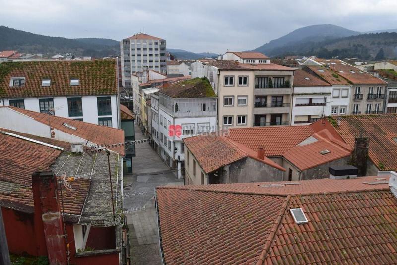 Foto b6afb051-bb28-49b0-9dff-e61b900a7332. Edifici a Noia