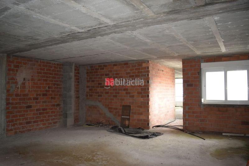 Foto c3594beb-3294-4296-9a90-fc0804399e91. Edifici a Noia