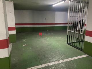 Parking coche  Rúa de montero ríos. Se vende plaza de garaje en montero ríos, santiago de compostela