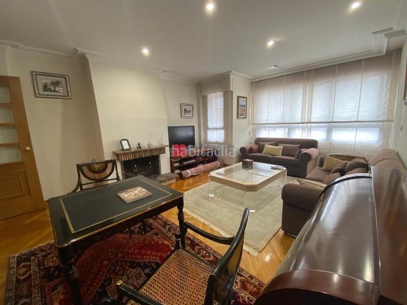 Foto 89ff55ee-f7be-4bac-9665-edbf619ab288. Pis amb calefacció aparcament a Ensanche - Sar Santiago de Compostela