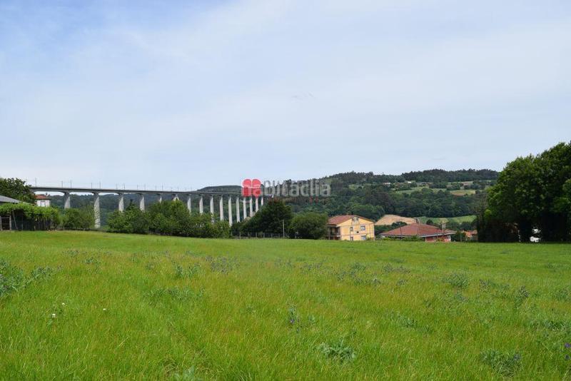 Foto b0c2d00a-8a53-42f0-822c-12249b88a8a7. Wohngrundstück in Parroquias de Santiago Santiago de Compostela