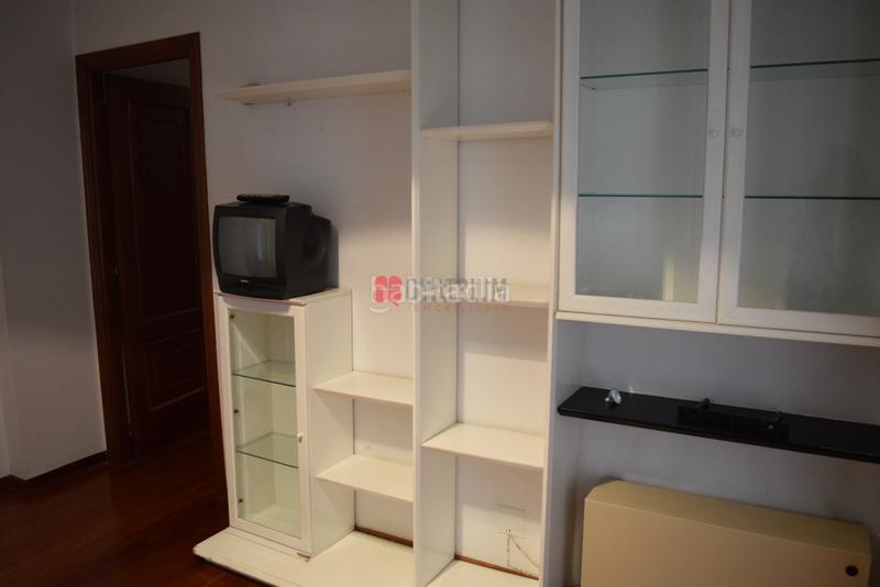 Foto 0a6231ec-73a9-448f-bd45-f5f773415176. Appartamento con riscaldamento in Ensanche - Sar Santiago de Compostela