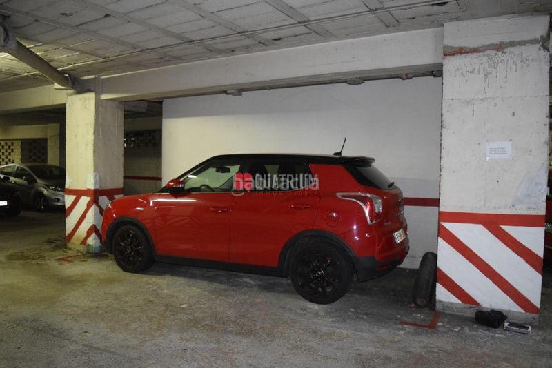 Foto 52609a49-41e8-48c3-9fe3-e0660f6a5e18. Aparcament cotxe a Ensanche - Sar Santiago de Compostela