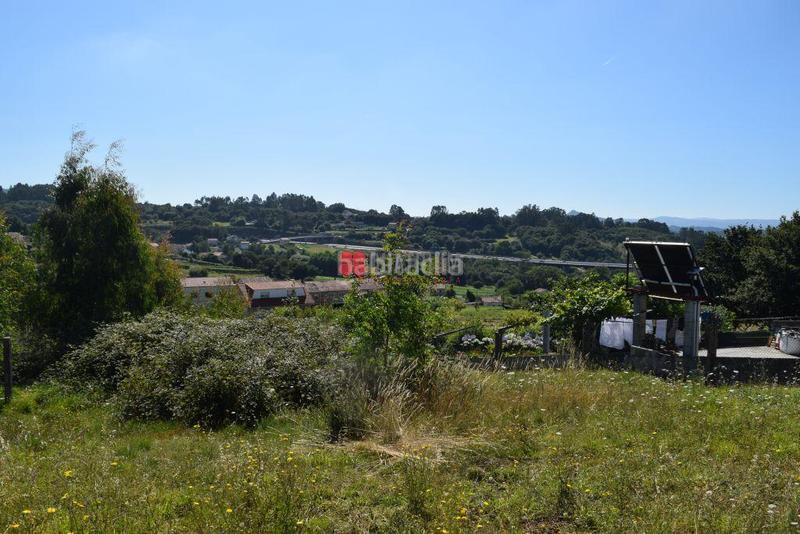 Foto 42dbafb2-4cbe-4887-985b-53f15bdfaabb. Terrain résidentiel dans Castiñeiriño - Cruceiro de Sar Santiago de Compostela