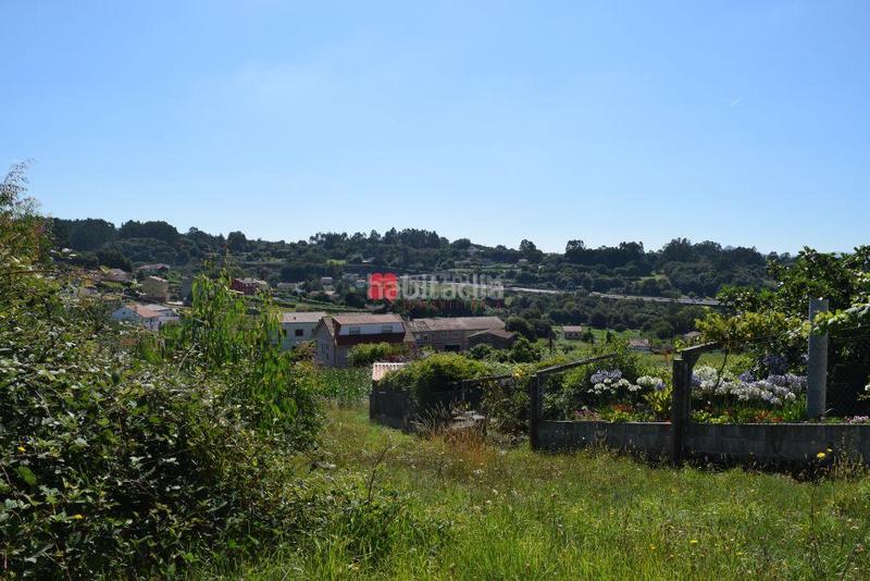Foto a516e8bd-f99a-492b-bf0d-aeb0b1695e73. Terrain résidentiel dans Castiñeiriño - Cruceiro de Sar Santiago de Compostela