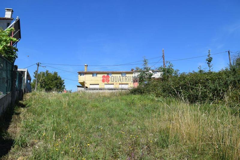 Foto a9729145-185b-4eef-ac64-889ec9970ca2. Terrain résidentiel dans Castiñeiriño - Cruceiro de Sar Santiago de Compostela