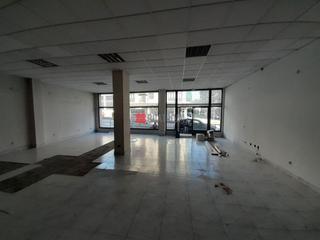Location Local commercial  Rosalía de castro
