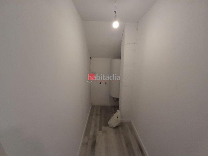 Foto 5e4559bf-9953-44d3-afee-1355e83c39ff. Miete büro in Campus Sur - Santa Marta Santiago de Compostela