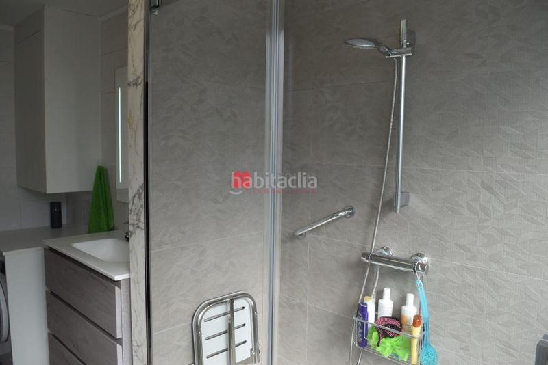 Foto b341576f-80a7-4f03-9a6e-a5a9ff1706da. Casa a Campus Norte - San Caetano Santiago de Compostela