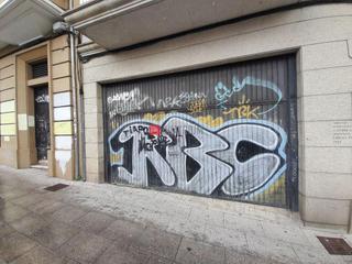 Aparcament cotxe  Curros enríquez