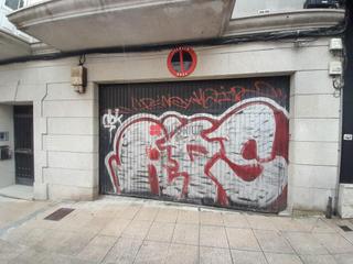 Aparcament cotxe  Perez constanti