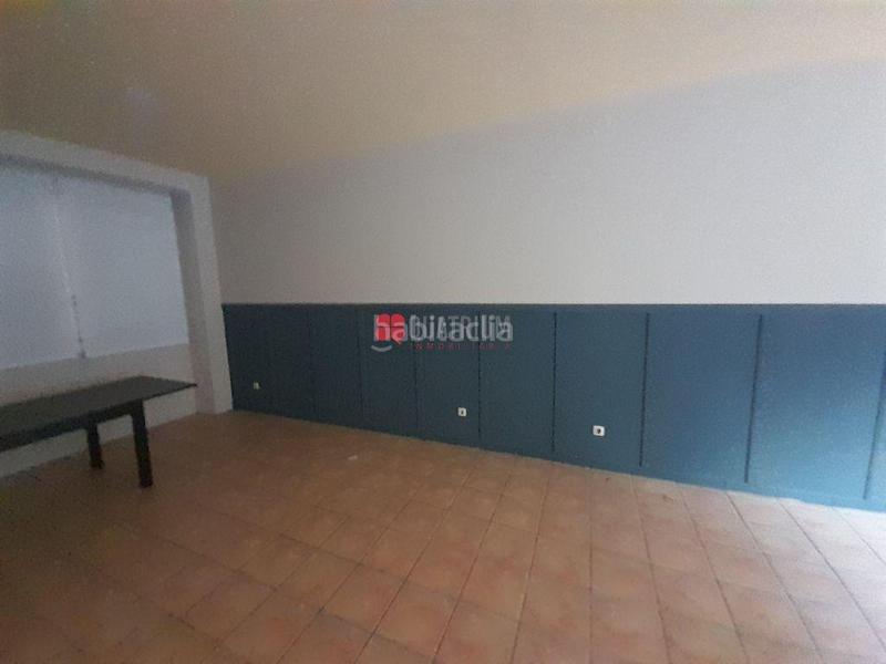 Foto d1dcd003-55b9-477f-9eb1-9718ab861055. Local comercial en Ensanche - Sar Santiago de Compostela