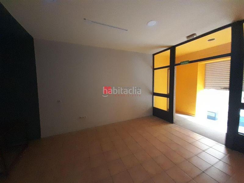 Foto fad19ca9-469b-4744-8ce5-c58a66dce1f1. Local comercial en Ensanche - Sar Santiago de Compostela