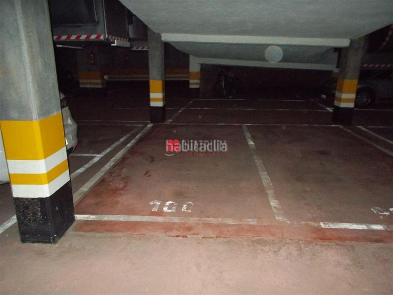 Foto b3be3d3c-f5ad-4d99-9a6a-474b31fbbad3. Autoparkplatz in Concheiros - Fontiñas Santiago de Compostela