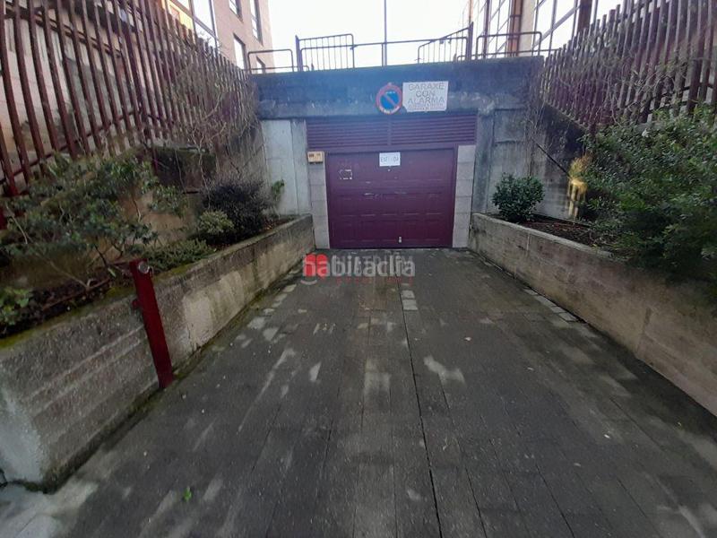 Foto f0c12366-8ef0-4044-8d06-fa69fbe83aa1. Autoparkplatz in Concheiros - Fontiñas Santiago de Compostela