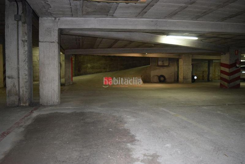 Foto 30194016-40b7-4de3-a2b9-437488c9f40b. Posto auto in Ensanche - Sar Santiago de Compostela