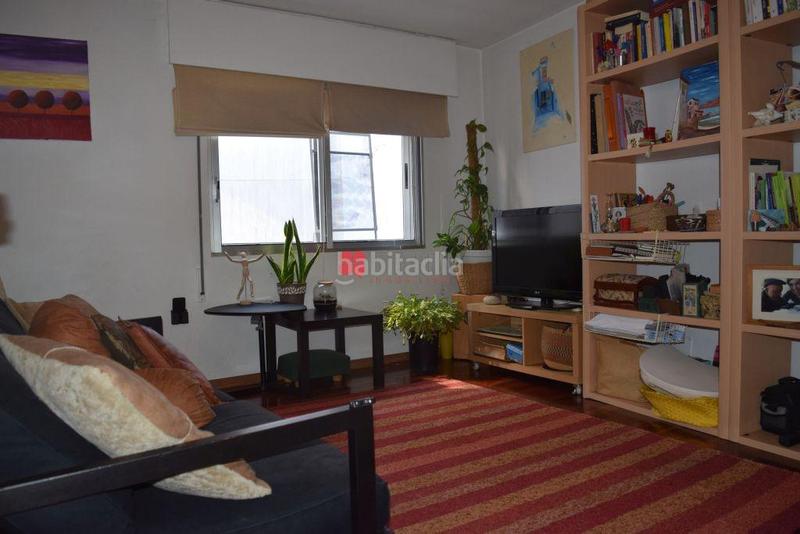 Foto 4fcbada3-d9f2-4989-ab69-fba5c337badb. Pis amb calefacció a Castiñeiriño - Cruceiro de Sar Santiago de Compostela