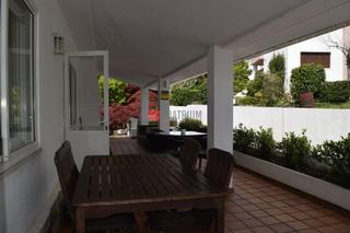 Maison  Rúa nogueira. Espectacular vivienda unifamiliar con piscina cubierta en os til