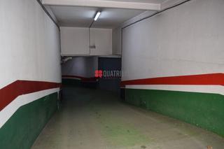 Aparcament cotxe  Rúa do xeneral pardiñas. Plaza de garaje  trastero en venta en xeneral pardiñas