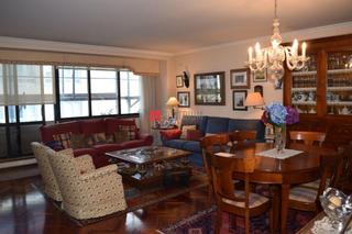 Appartement  Rúa novoa santos. Dúplex con garaje en venta en novoa santos  espacio, luz y comod