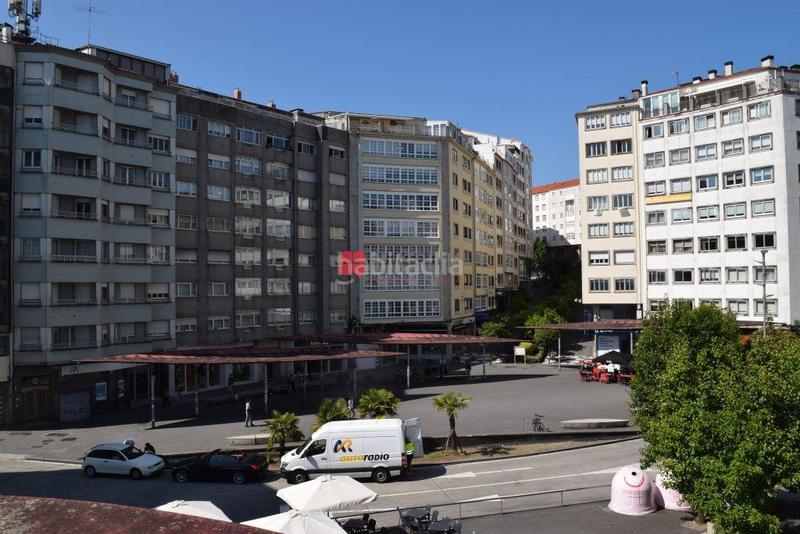 Foto 32c7c209-9f6f-4d25-8829-8e7d36bb223c. Piso oportunidad única en pleno centro vivienda en plaza roja en Santiago de Compostela