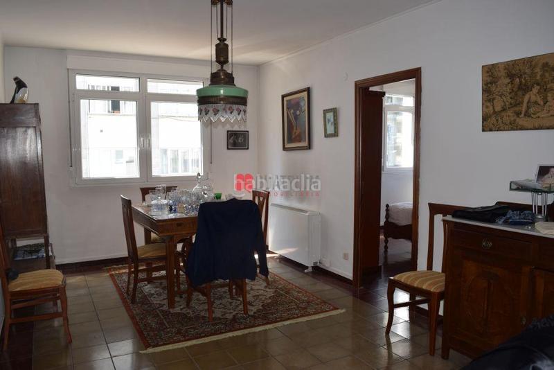 Foto 3a088a01-1e79-44e0-98c9-1b4d1bd234e6. Piso oportunidad única en pleno centro vivienda en plaza roja en Santiago de Compostela