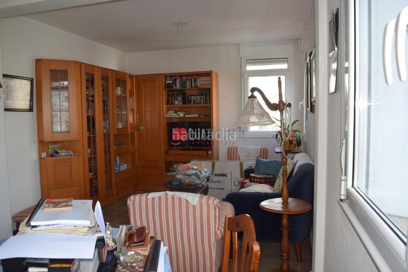 Foto bf72c45a-4670-4e33-83a3-a0fde407dc7a. Piso oportunidad única en pleno centro vivienda en plaza roja en Santiago de Compostela