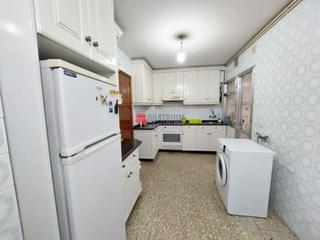 Lloguer Pis  Santiago del estero. Alquiler a estudiantes. 4 habitaciones