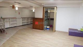 Local Comercial  Rúa de alfredo brañas. Se vende local comercial con inquilino en activo en alfredo brañ