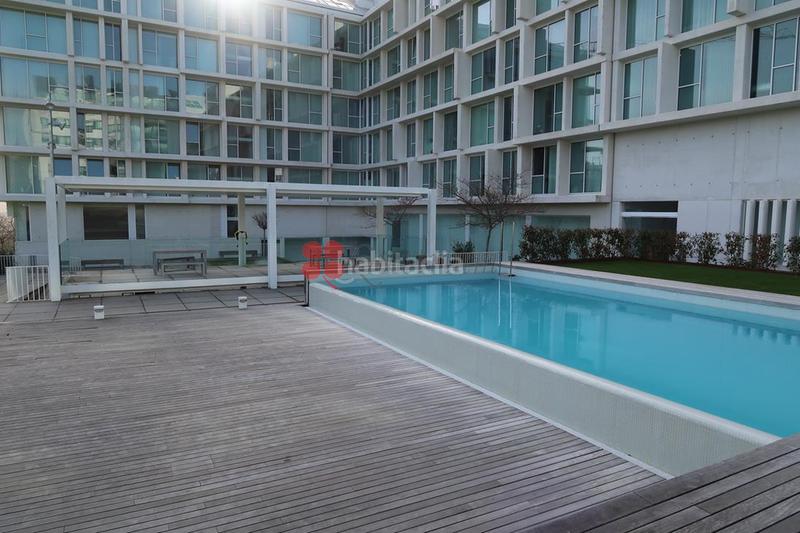 Foto 419c2188-b917-4280-89ac-1f8e528a177e. Dúplex amb aparcament piscina a Conxo Santiago de Compostela