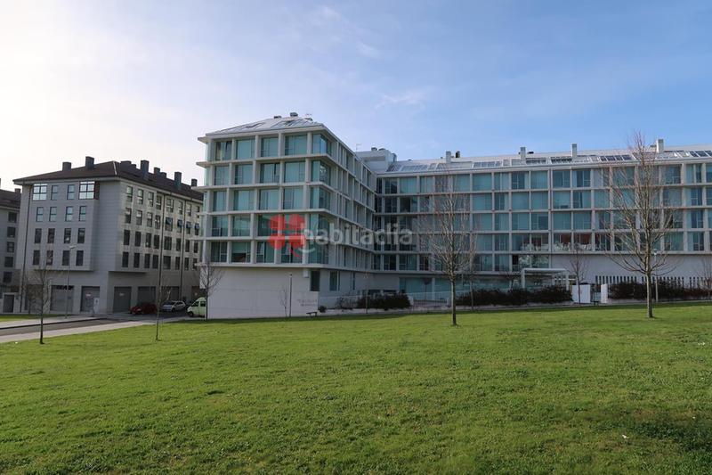 Foto 7231fed4-09b4-4c6c-8295-c66e24e7d590. Dúplex amb aparcament piscina a Conxo Santiago de Compostela