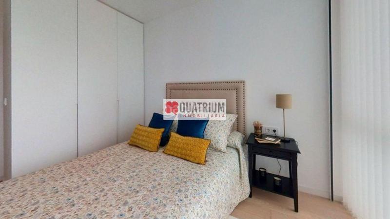 Foto 4d479482-9488-438f-b161-3ed8a2771c56. Zweistöckige wohnung mit parking pool in Conxo Santiago de Compostela