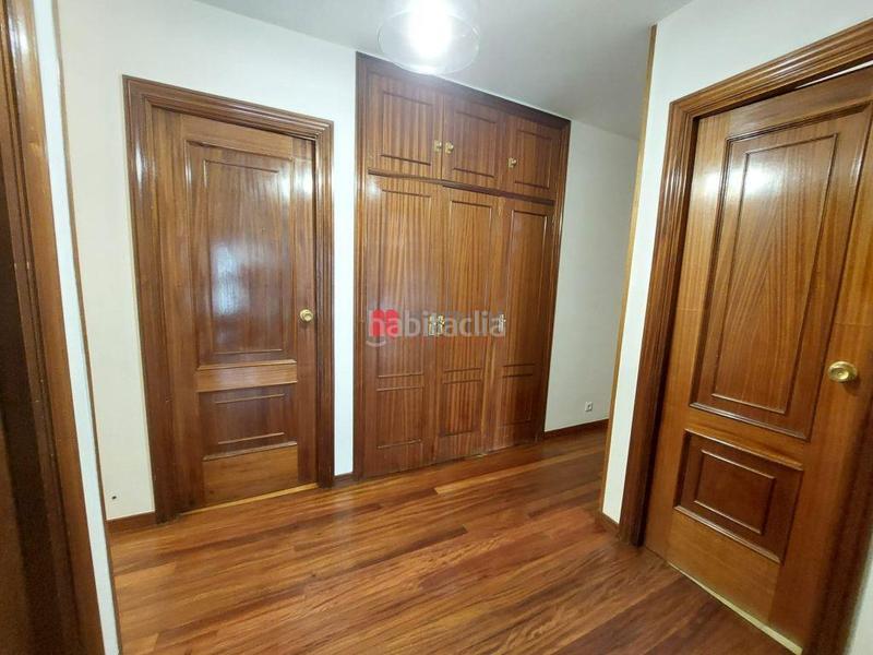 Foto 25ff3f30-051f-4c19-8d69-766b2684c2b7. Location appartement dans Ensanche - Sar Santiago de Compostela