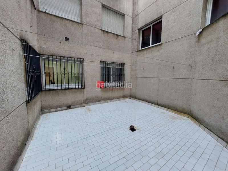 Foto f9aa5fb0-c0cd-4c8e-98d1-b293f0293e23. Lloguer pis amb calefacció a Conxo Santiago de Compostela