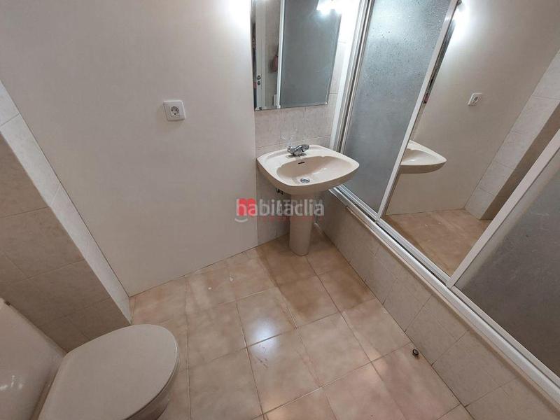 Foto 9bae8b7c-57eb-47ff-9866-2abcd2a6a72c. Rent flat with heating in Conxo Santiago de Compostela