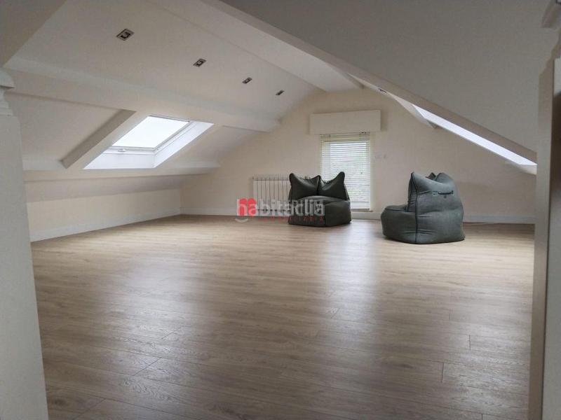 Foto 4ff5e32d-4e0e-4975-8eae-a5f2109a3e4f. Alquiler casa  en alquiler calle santiago de querétaro, en Santiago de Compostela