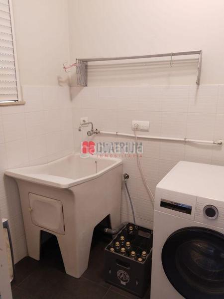 Foto acf4e4c7-67fe-4271-83ee-bb32ee7e5d16. Alquiler casa  en alquiler calle santiago de querétaro, en Santiago de Compostela