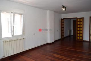 Pis  Rúa de santiago del estero. Piso en venta en el ensanche, santiago de compostela c santiago