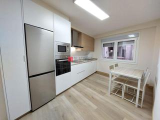 Location Appartement  Rosalía de castro. Se alquila piso en rosalía de castro, milladoiro ames