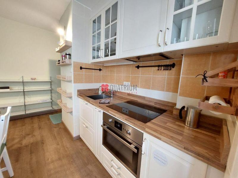 Foto 8d69943d-4623-4dc1-a157-14243b21a8d1. Location appartement avec chauffage dans Ensanche - Sar Santiago de Compostela