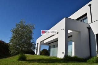 Haus  Lugar cesar. Exclusiva casa de diseño en calo, teo a coruña, con jardín, gara