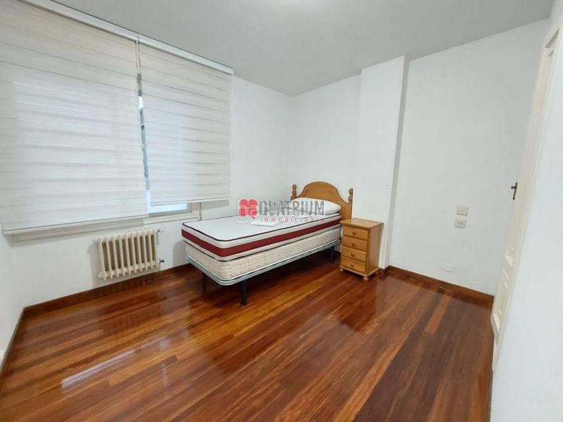 Foto 53a66a3a-178e-4e5b-9478-ebda030ce3c5. Location appartement avec chauffage dans Ensanche - Sar Santiago de Compostela