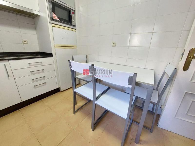 Foto a0f85425-2cf5-4187-ae12-e3944fefe7bd. Location appartement avec chauffage dans Ensanche - Sar Santiago de Compostela