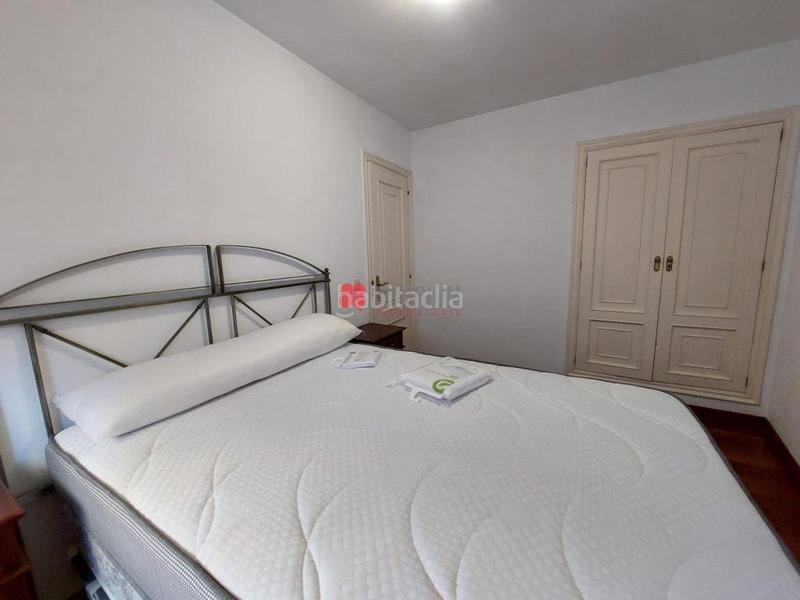 Foto cf43b850-7e4a-4c6f-8331-076dfff1c576. Location appartement avec chauffage dans Ensanche - Sar Santiago de Compostela