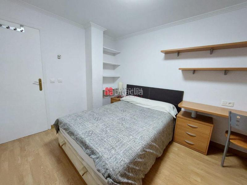 Foto 2e30dda3-9937-46c5-bfb5-0cca90b33618. Miete appartement mit heizung in Campus Norte - San Caetano Santiago de Compostela