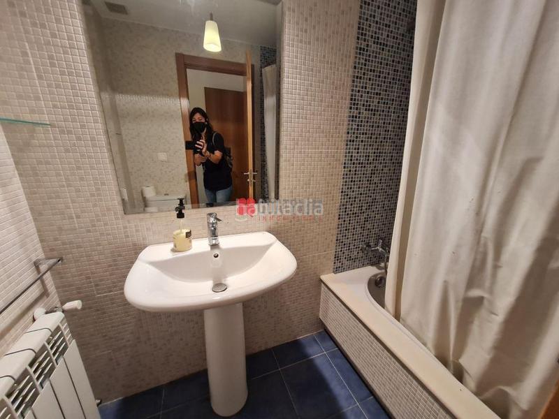 Foto f384f2ed-1f98-4304-b363-a474ff672c11. Affitto appartamento con parcheggio in Ensanche - Sar Santiago de Compostela