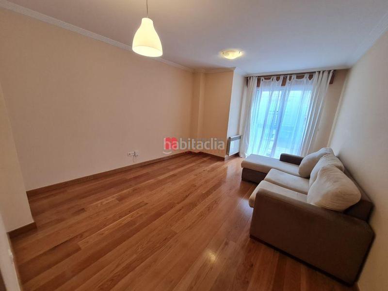 Foto 684e420e-5134-44ca-a469-43dafae345bf. Lloguer pis amb aparcament a Ensanche - Sar Santiago de Compostela