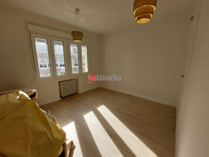 Foto aa3a64b1-6764-4b76-a8b8-b8a5a95099af. Affitto appartamento in Ensanche - Sar Santiago de Compostela