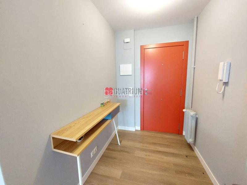 Foto 2813578f-b34d-48e0-9f73-bad14ff82bc8. Alquiler piso se alquila piso recién reformado en frei rosendo salvado en Santiago de Compostela